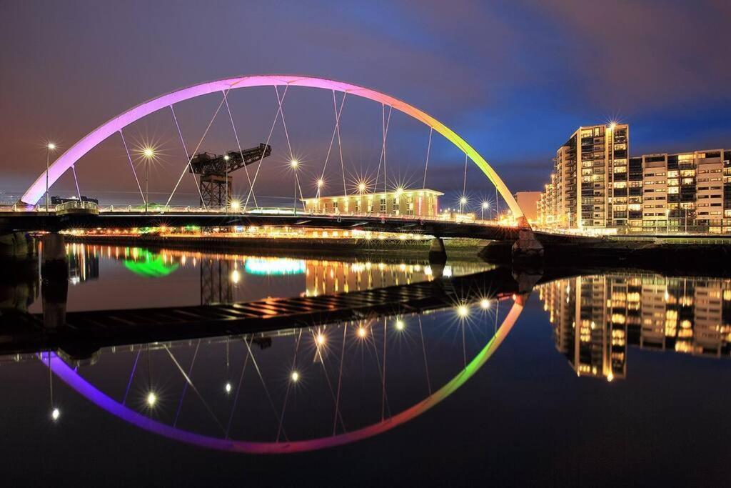 Fabulous Location, One Bedroom West End Flat, Just Off Byres Rd, Close To Sec & Hydro Glasgow Dış mekan fotoğraf