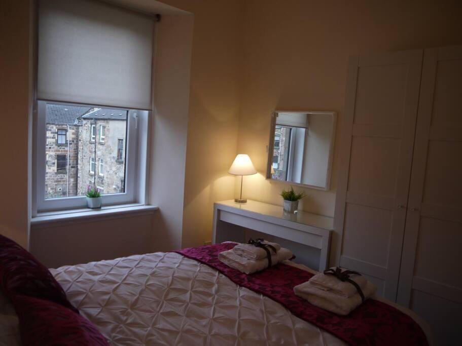 Fabulous Location, One Bedroom West End Flat, Just Off Byres Rd, Close To Sec & Hydro Glasgow Dış mekan fotoğraf